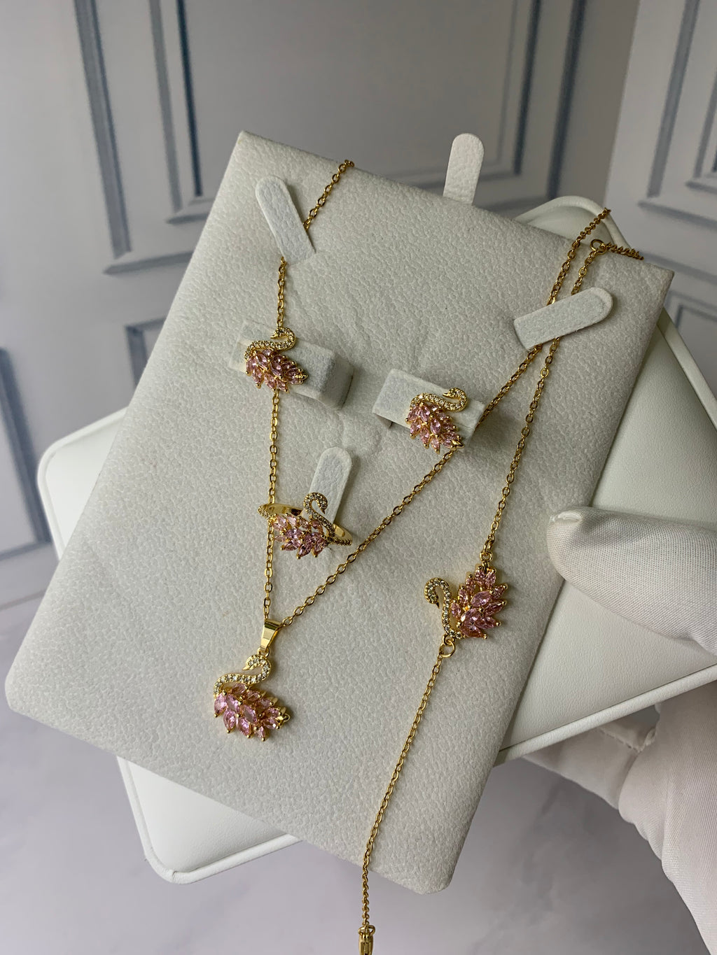 Parure Swan 4 psc