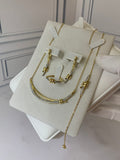 PARURE 4 PSC عقدة