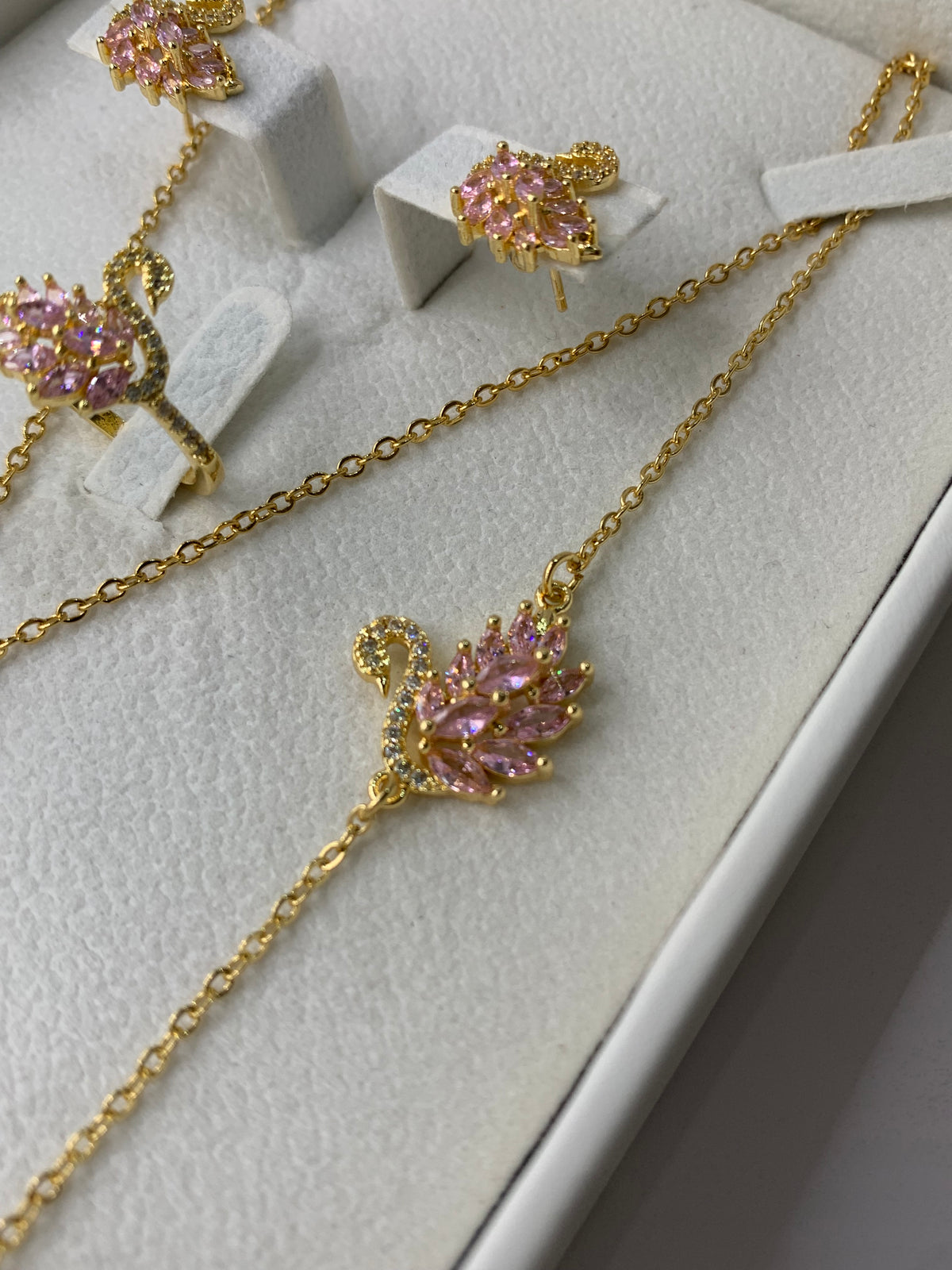 Parure Swan 4 psc